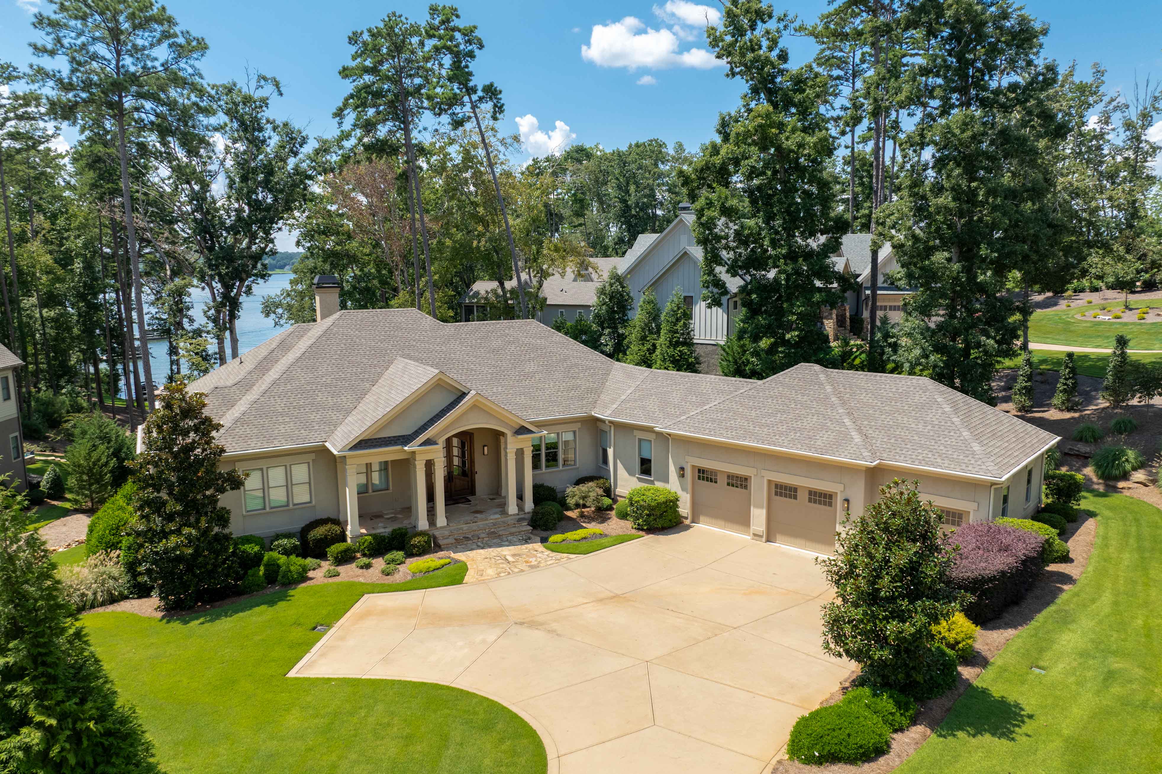2711 Linger Longer Drive image 37